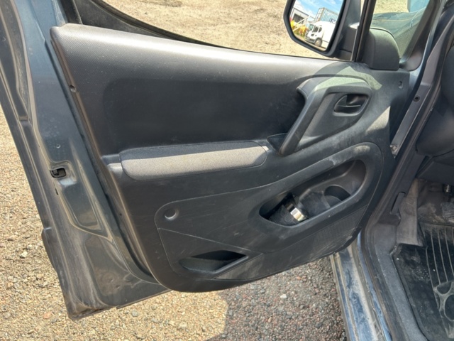1534491-9 Peugeot Partner Van Utökad Last 1.6 HDi Manuell, 90hk, 2009 (Reparationsobjekt)