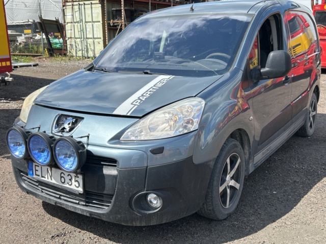 1534491-1 Peugeot Partner Van Utökad Last 1.6 HDi Manuell, 90hk, 2009 (Reparationsobjekt)