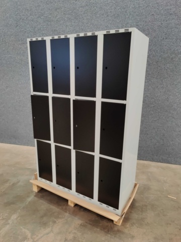 1544088-9 Småfacksskåp Gigant H1800xB1200xD500mm