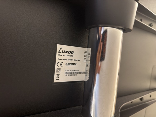 1533337-4 Monitor 55" with floor stand - Luxor LED55UHD