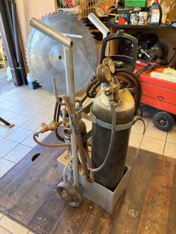 1464191-1 Gas welding equipment