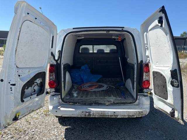 1436417-17 Peugeot Partner Van Utökad Last 1.6 BlueHDi Manuell, 99hk, -2017