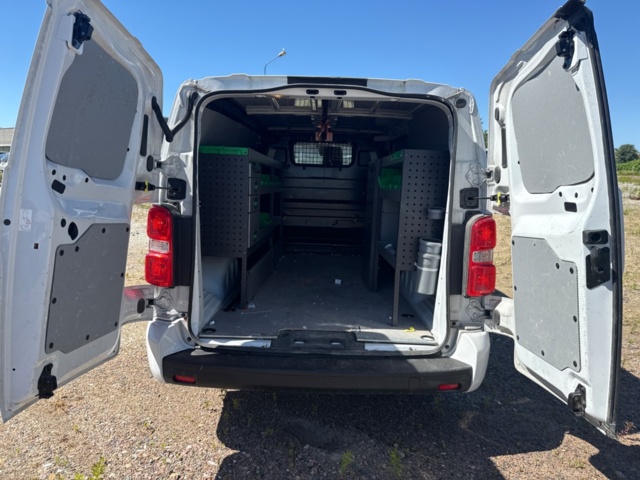 1436415-16 Peugeot Expert Utökad Last 2.0 BlueHDi EAT, 144hk, -2022