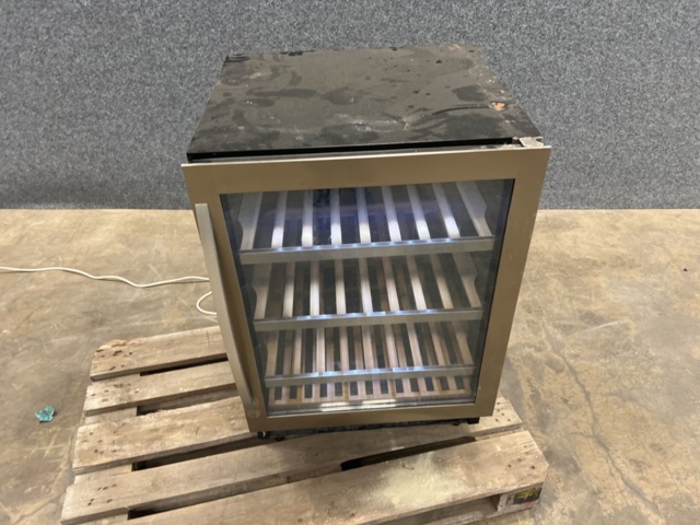 1546365-3 Wine cooler Scandomestic
