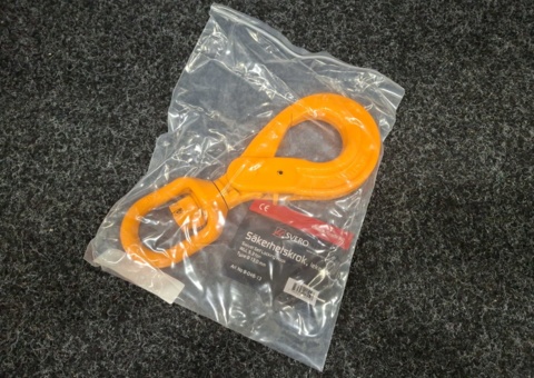 Safety hook SveroLifting LEK KL8 13mm