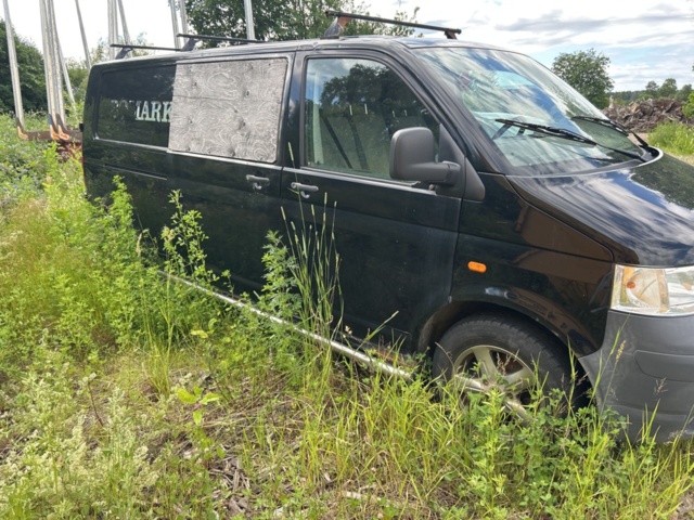 1504319-6 Volkswagen Transporter T30 2.5 TDI 4Motion 10v Manual, 131hp, 2005