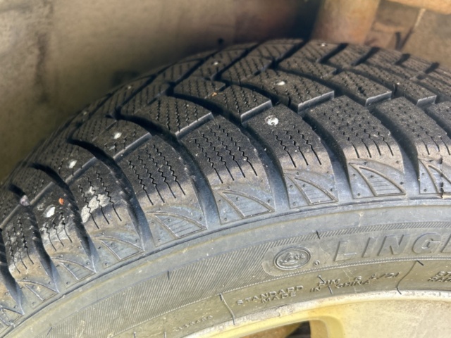 1504320-25 Volvo V70 D5 Geartronic, 185hp, 2009