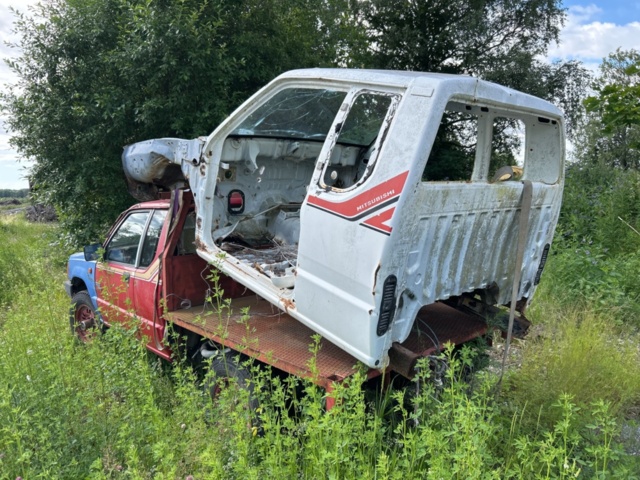 1504321-5 Mitsubishi L200 Club Cab 2.6 4WD Manual, 110hp, 1990