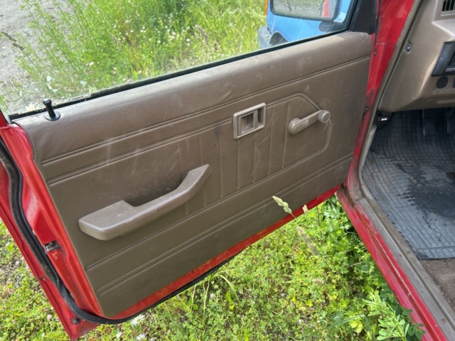 1504321-9 Mitsubishi L200 Club Cab 2.6 4WD Manual, 110hp, 1990