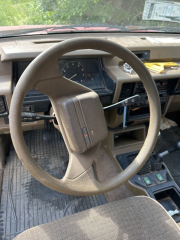 1504321-11 Mitsubishi L200 Club Cab 2.6 4WD Manual, 110hp, 1990