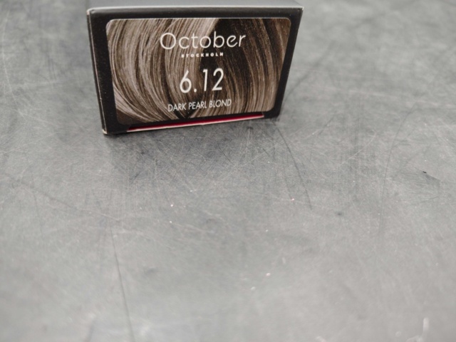 1547931-4 Hårfärg 18 st - October Stockholm, Dark Pearl Blond, 6.12