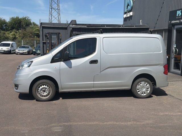 1357555-2 Nissan NV200 Van 1.5 dCi Manuell, 110hk, -2017