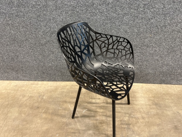 1546363-3 4 armchairs, Italian Fixed