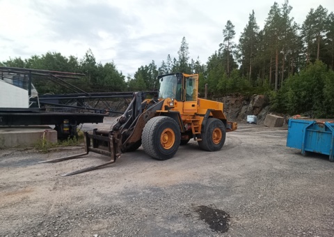 Bild som representerar auktionen - Avyttring hjullastare med redskap