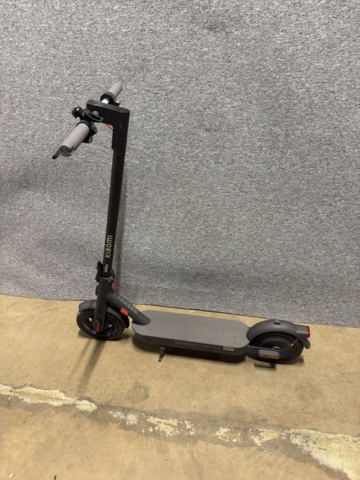 1516037-2 Elsparkcykel - Xiaomi Electric Scooter 4 Pro (2nd Gen)