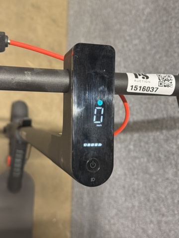 1516037-3 Elsparkcykel - Xiaomi Electric Scooter 4 Pro (2nd Gen)