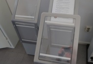 1070483 Informationsställ