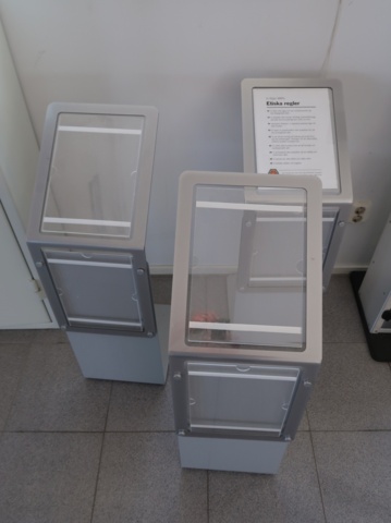 1070483-2 Information stand