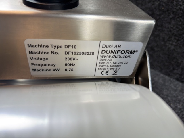 1533360-7 Förpackningsmaskin - Duni Duniform DF10
