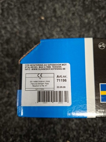 1547693-4 2500 st Montageskruv Vit 4.2x25mm, Gunnebo