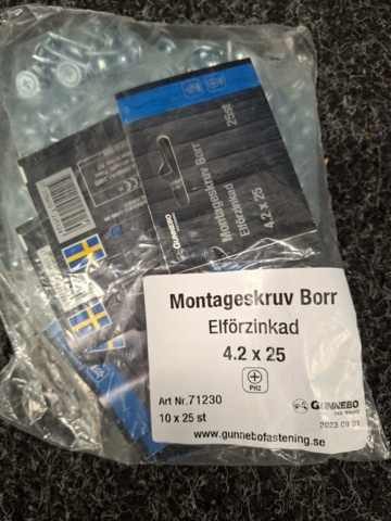 1549272-6 Ca 1300 st Montageskruv Borr 4.2x25 & 4.2x40mm, Gunnebo