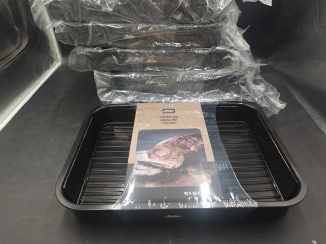 1544466-3 Baking dish with grid, 7 pcs - Maku, 40 x 28 x 7 cm