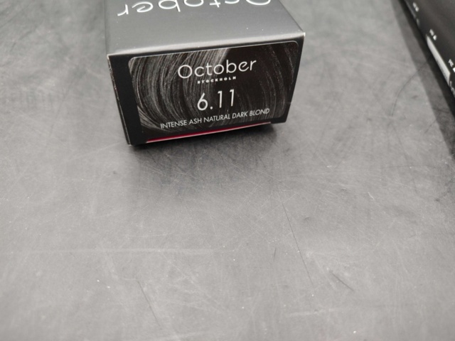 1549340-4 Hårfärg 18 st - October Stockholm, Intense Ash Natural Dark Blond, 6.11