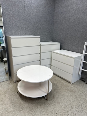 1545903-1 Bedroom furniture with 3 chests of drawers and mirror