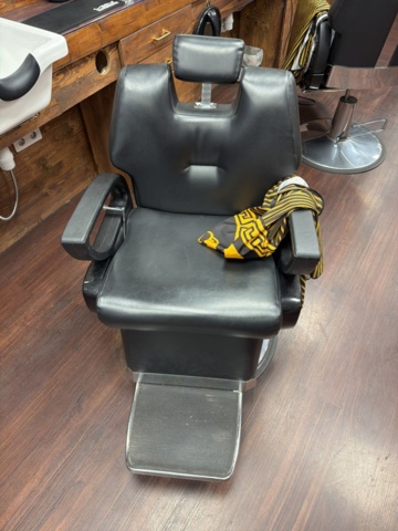 1533364-5 Barberarstolar 2 st