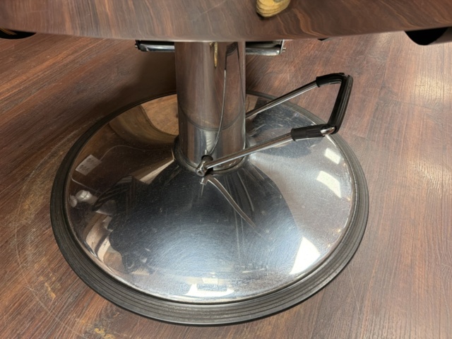 1533364-9 Barberarstolar 2 st