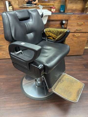 1533365-2 Barberarstolar 2 st