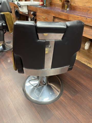 1533365-7 Barberarstolar 2 st