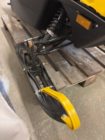 1548765-5 Snöskoter - Ski-Doo MXZ 200 ES