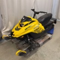 1548765-21 Snöskoter - Ski-Doo MXZ 200 ES