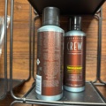 1533368-14 Shelves with hairdressing products