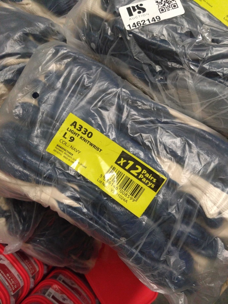 1462149-3 Lätta nitrilskyddshandskar 120 par, storlek L och XL