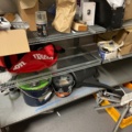 1550118-2 Shelf with miscellaneous items