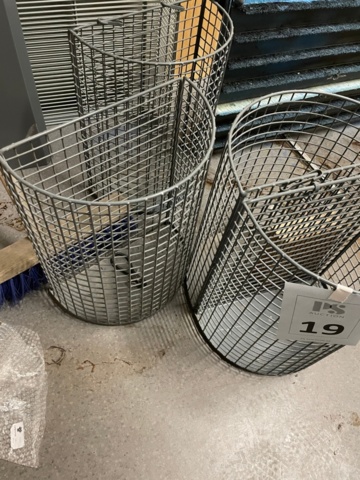 1550119-2 Steel wastebasket