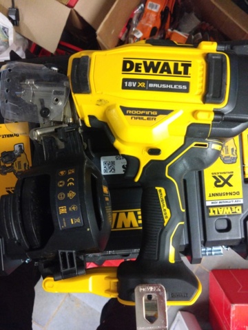 1462155-1 Cardboard nail gun 18V Dewalt DCN45RN
