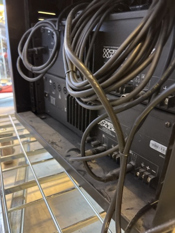1548768-23 PA-system med JBL-högtalare, Crest-slutsteg och dbx EQ