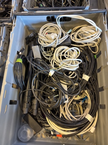 1548768-31 PA-system med JBL-högtalare, Crest-slutsteg och dbx EQ