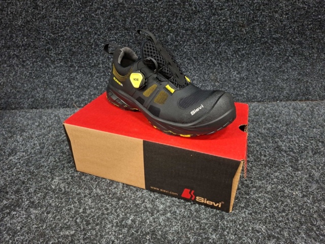 1550341-1 Skyddsskor Sievi Runner Roller TR+ S3, Strl 36