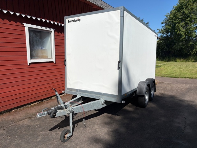 1464198-2 Skåpsläp - Brenderup 7350TB -2017