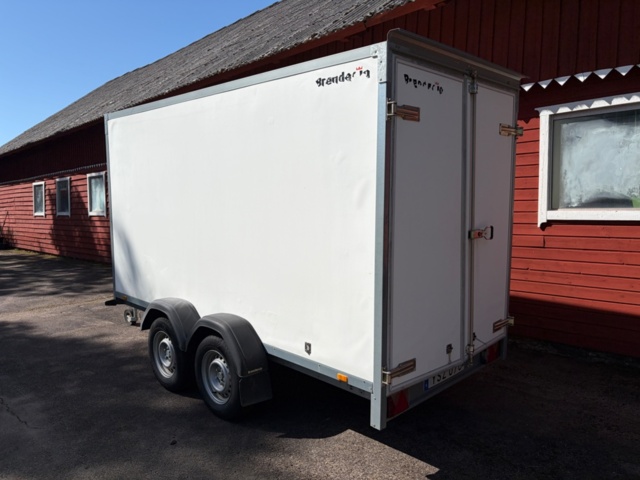 1464198-4 Skåpsläp - Brenderup 7350TB -2017
