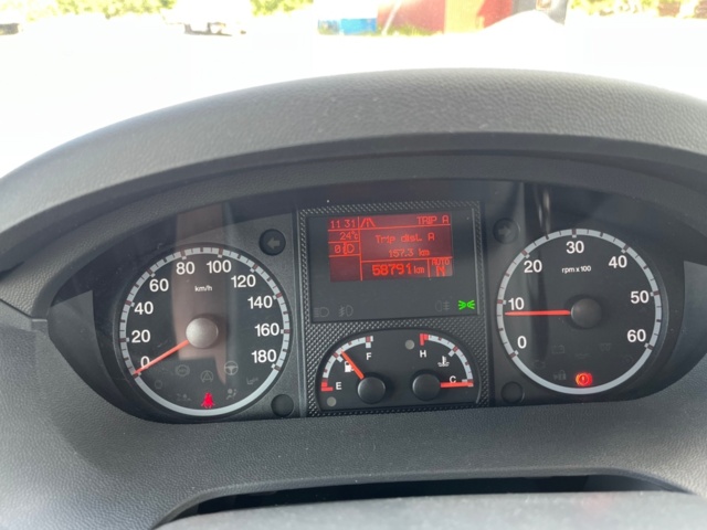 1421930-55 Husbil - Adria Mobil Coral Automat 670 3.0 MultiJet , 158hk, 2011