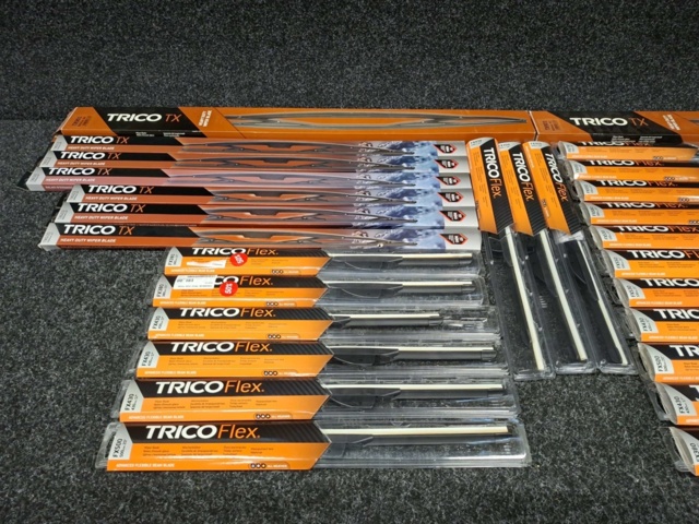 1551218-13 30 st Torkarblad TRICO Flex