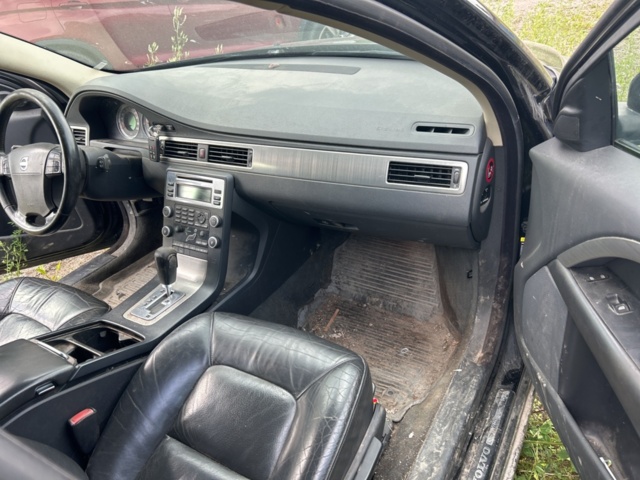 1504320-18 Volvo V70 D5 Geartronic, 185hp, 2009