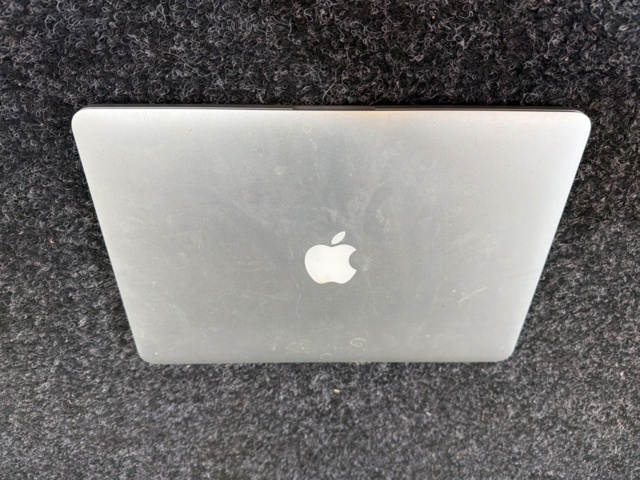 1516077-6 Laptop 13,3" - Apple MacBook Pro A1425
