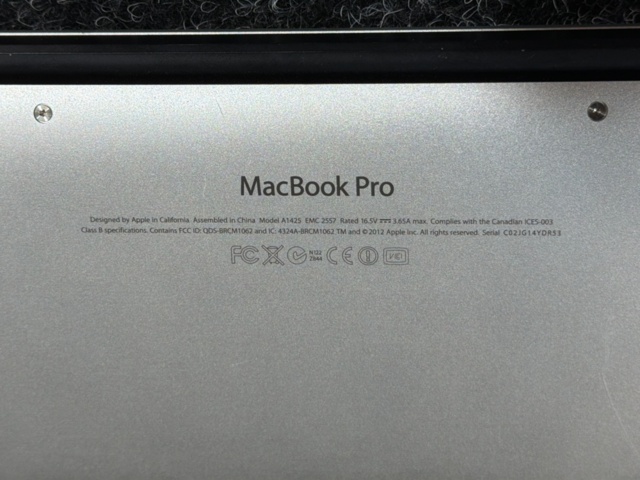 1516077-7 Laptop 13,3" - Apple MacBook Pro A1425