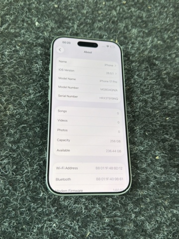 1516080-3 Mobiltelefon - Apple iPhone 17 Pro (256 GB)